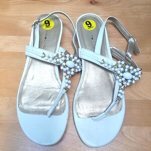BANDALINO | White Bead Embellished Sandals, Sz. 9